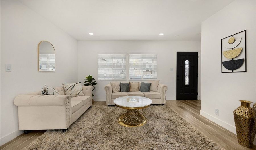 506 W Victor Ave, Anaheim, CA 92801 - 4 Beds, 2 Bath