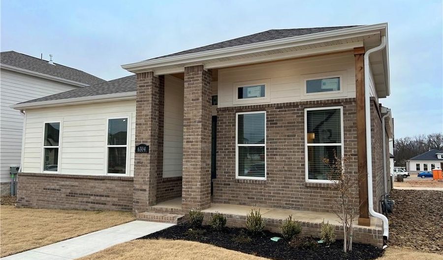 6304 SW Luna Ln, Bentonville, AR 72713 - 4 Beds, 3 Bath