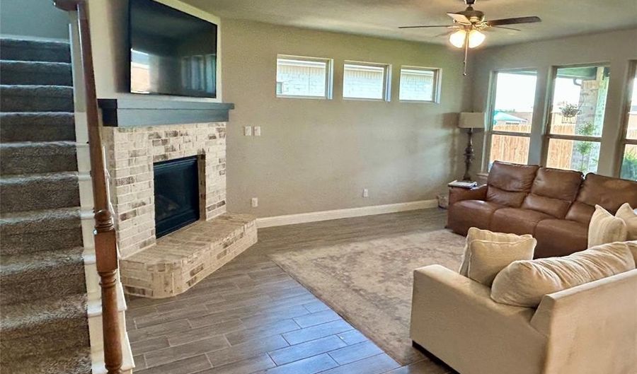 509 Windstream Dr, Aledo, TX 76008 - 4 Beds, 3 Bath