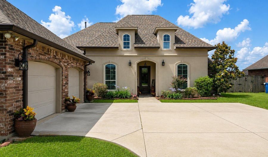 4515 Trial Dr, Addis, LA 70710 - 4 Beds, 3 Bath