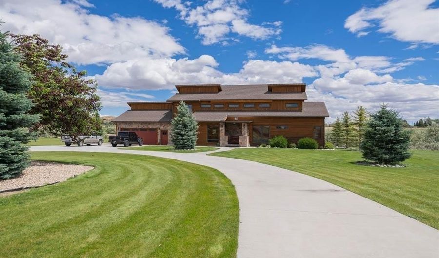 22 Liberty Ln, Cody, WY 82414 - 4 Beds, 5 Bath