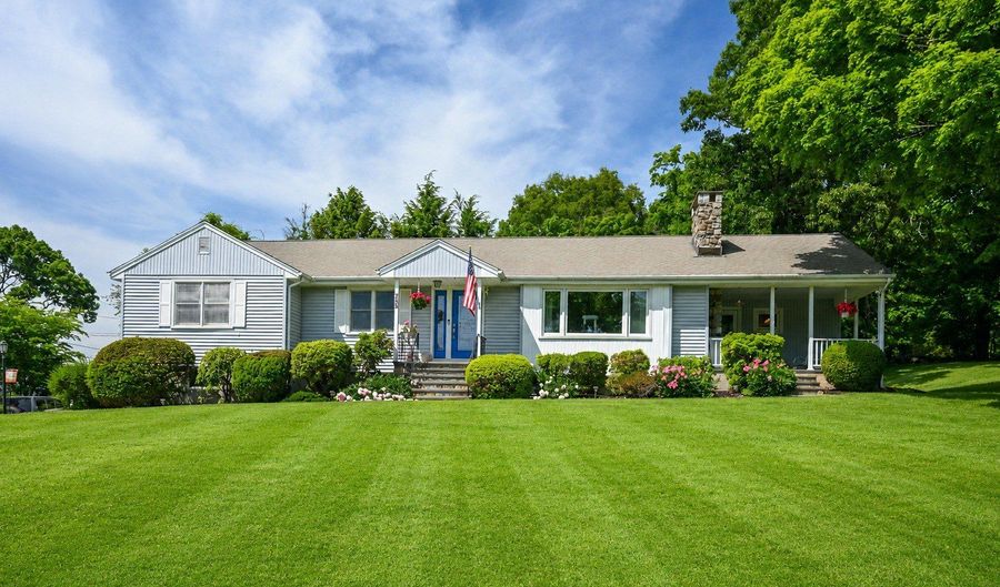 188 Great Plain Rd, Danbury, CT 06811 - 4 Beds, 3 Bath