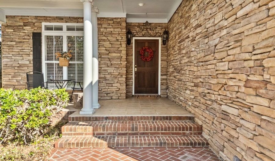 3013 Ember Ct, Albany, GA 31707 - 3 Beds, 3 Bath