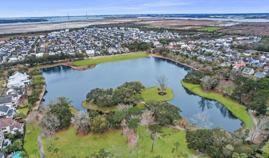 130 River Landing Dr 10306, Daniel Island, SC 29492 - 2 Beds, 2 Bath