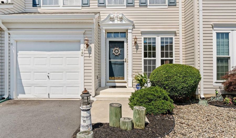 13 Skimmer Ln 48, Bayville, NJ 08721 - 3 Beds, 3 Bath