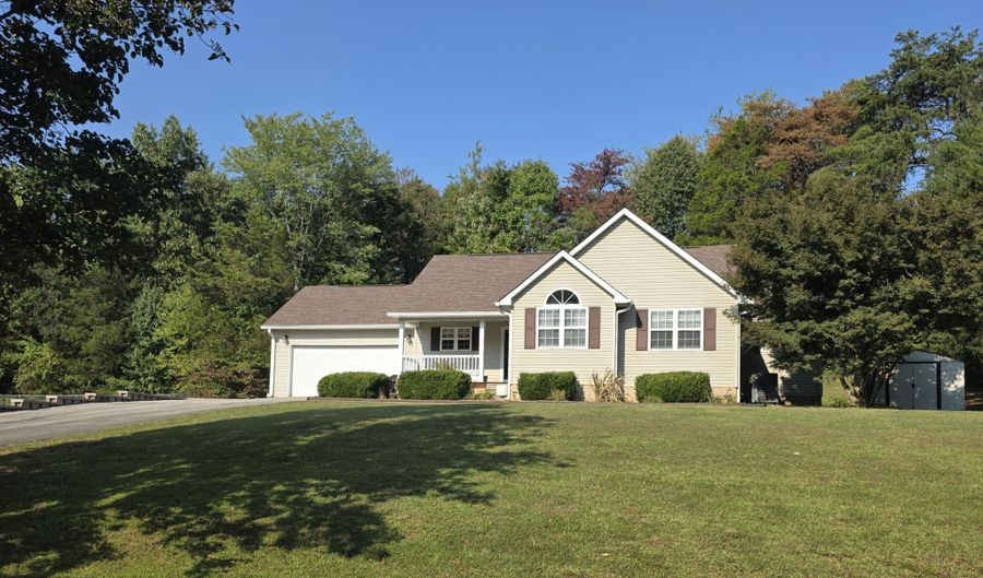 93 Penny Ln, Albany, KY 42602 - 3 Beds, 2 Bath