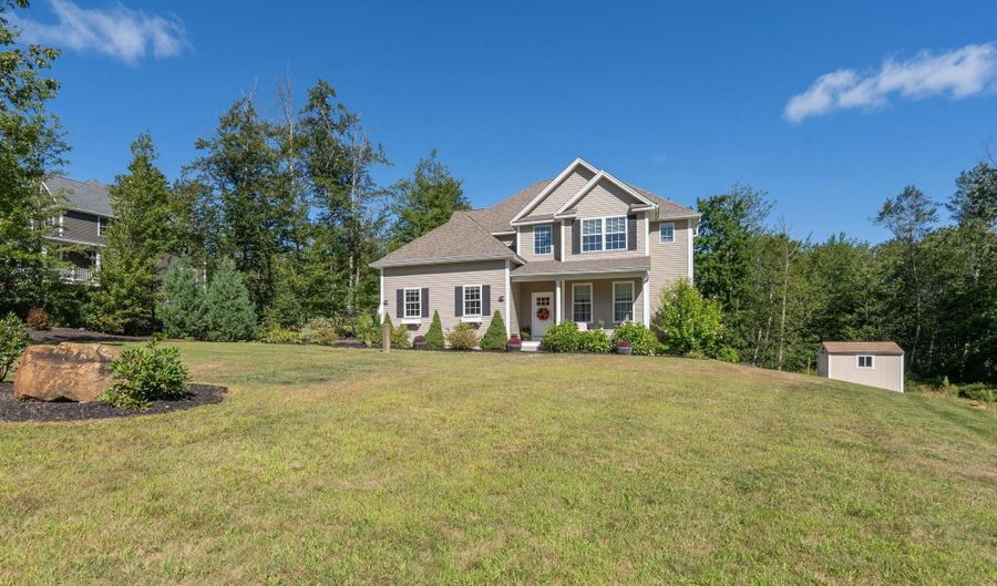 18 Lorden Rd, New Boston, NH 03070 - 4 Beds, 3 Bath