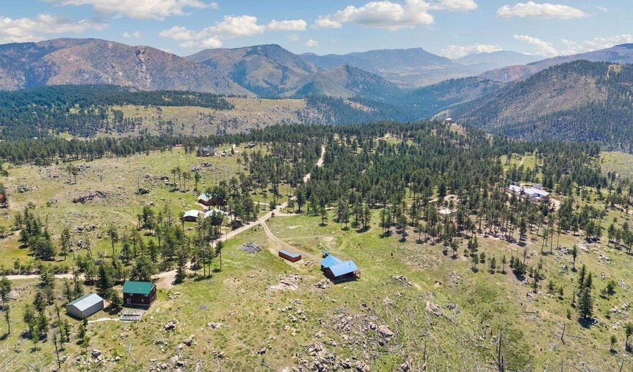 3086 Davis Ranch Rd, Bellvue, CO 80512 - 2 Beds, 1 Bath