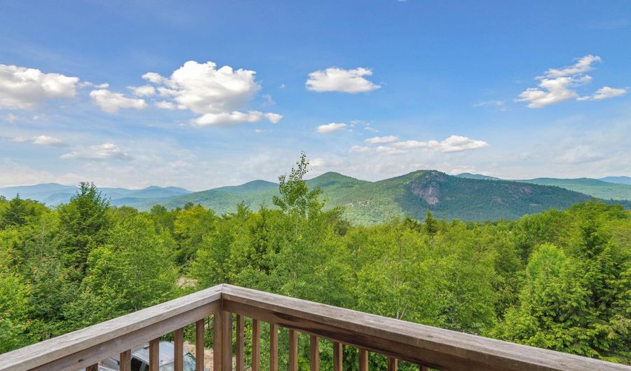 53 Ammonoosuc Dr, Bartlett, NH 03812 - 3 Beds, 4 Bath