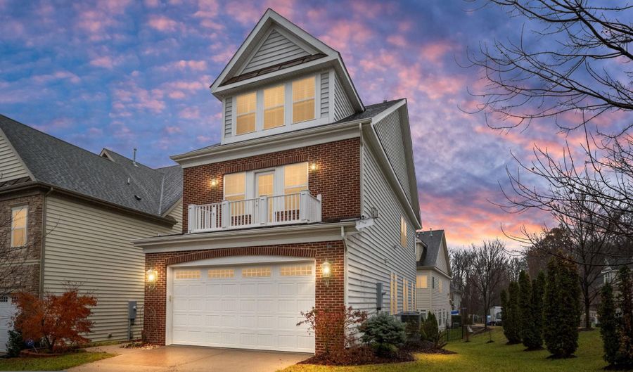 6044 MASONDALE Rd, Alexandria, VA 22315 - 4 Beds, 4 Bath