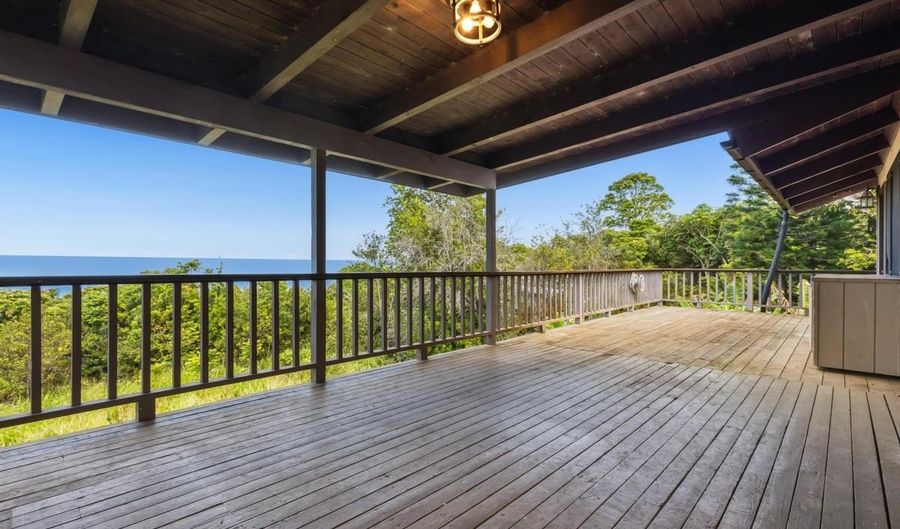 81-6315 HAWAII BELT Rd, Captain Cook, HI 96750 - 7 Beds, 4 Bath