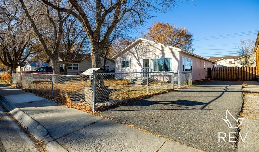 366 N Gilbert St, Powell, WY 82435 - 4 Beds, 1 Bath