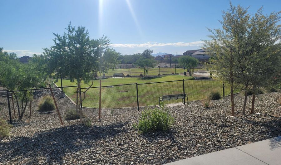 24084 W COCOPAH St, Buckeye, AZ 85326 - 4 Beds, 2 Bath