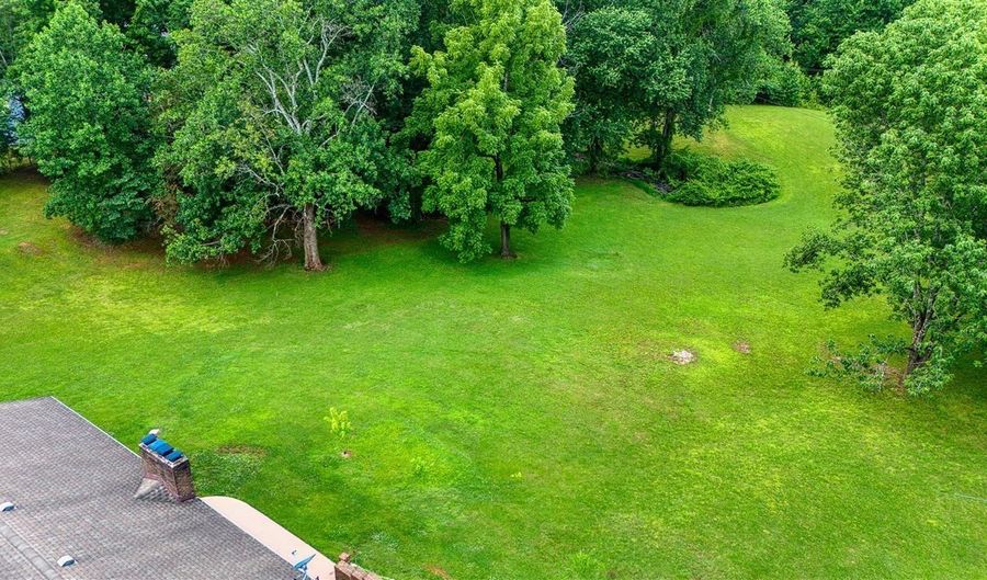 2825 Old Scottsville Rd, Alvaton, KY 42122 - 4 Beds, 3 Bath