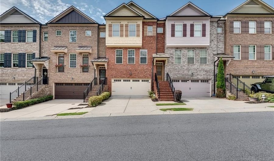 9005 Woodland Trl, Alpharetta, GA 30009 - 3 Beds, 4 Bath