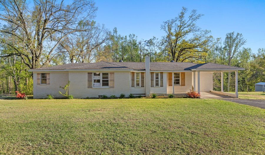 1007 Hatchie St, Booneville, MS 38829 - 3 Beds, 2 Bath