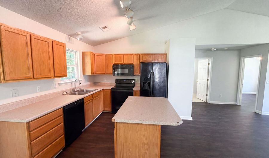 347 Bright Wick Ct, Boiling Springs, SC 29316 - 3 Beds, 2 Bath