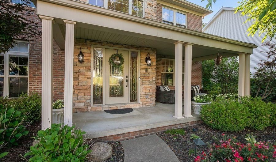 506 Brentwood Blvd, Akron, OH 44321 - 4 Beds, 3 Bath