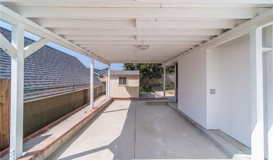 2035 Las Colinas Ave, Los Angeles, CA 90041 - 4 Beds, 2 Bath
