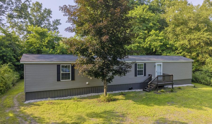 49 Cathy Jo Pl, Accord, NY 12404 - 3 Beds, 2 Bath