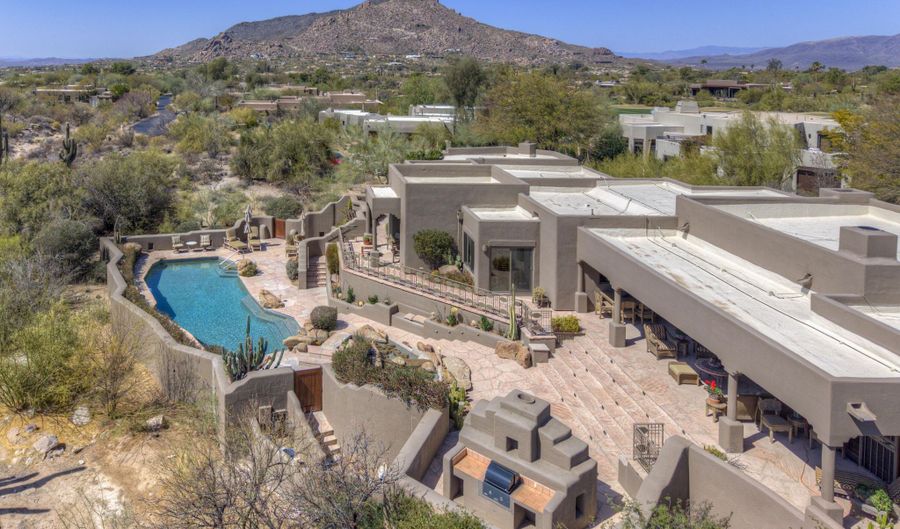 3119 Arroyo Hondo, Carefree, AZ 85377 - 3 Beds, 4 Bath