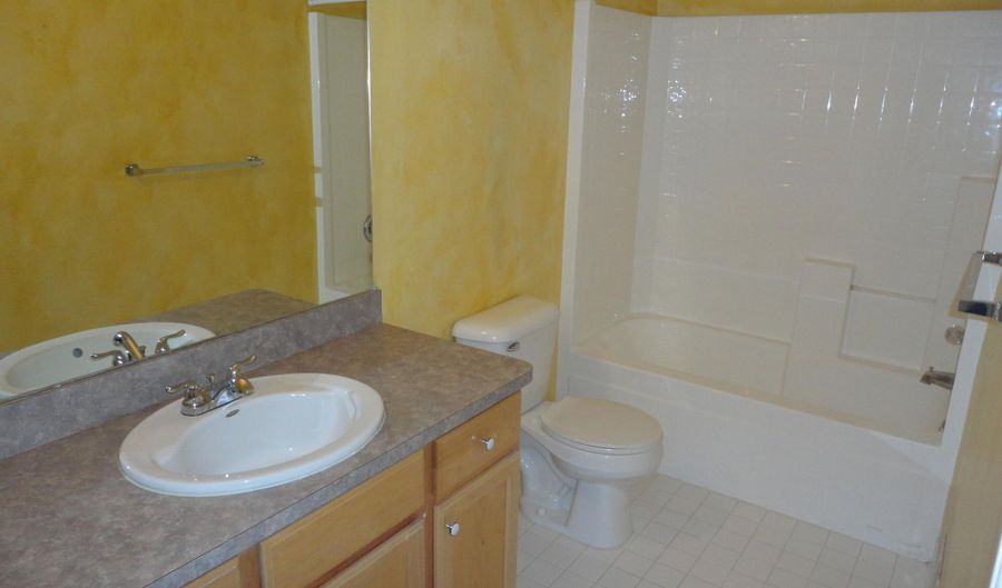 2856 Barclay Way, Ann Arbor, MI 48105 - 2 Beds, 3 Bath