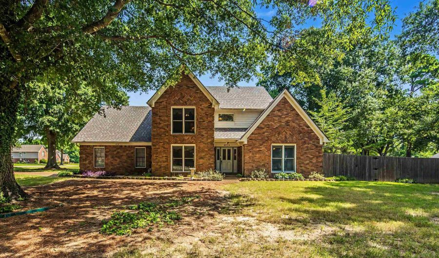 8974 GANDY Cv, Bartlett, TN 38133 - 5 Beds, 4 Bath