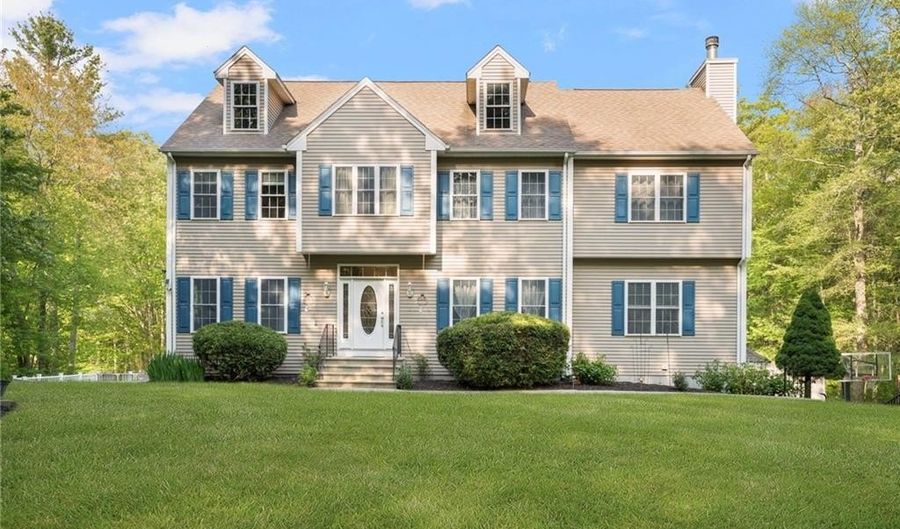 625 Cherry Farm Rd, Burrillville, RI 02830 - 4 Beds, 4 Bath