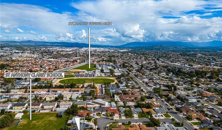 543 N Century Dr, Anaheim, CA 92805 - 3 Beds, 2 Bath