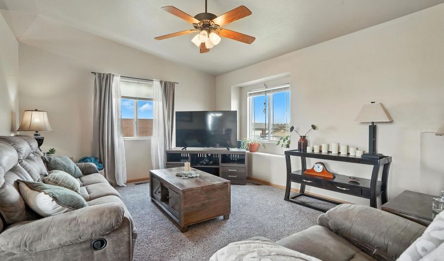 493 Eisenhower Ln, Box Elder, SD 57719 - 3 Beds, 2 Bath