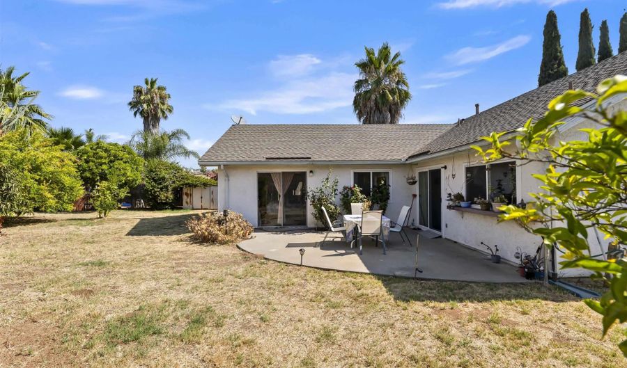 1247 Armstrong Cir, Escondido, CA 92027 - 4 Beds, 2 Bath