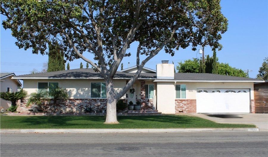 1532 S Dallas Dr, Anaheim, CA 92804 - 3 Beds, 3 Bath