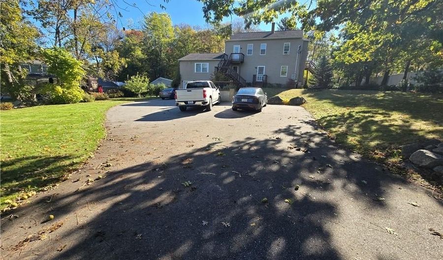 180 S Main St B, Burrillville, RI 02859 - 2 Beds, 1 Bath