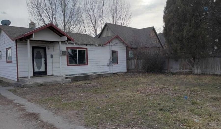1974 Cromwell Ln, Blackfoot, ID 83221 - 2 Beds, 1 Bath