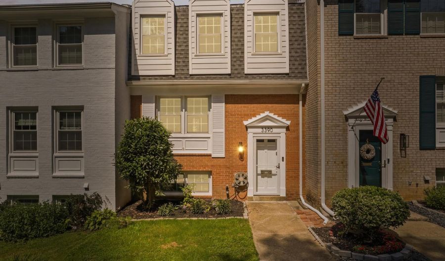 3390 WHIPPLE Ct, Annandale, VA 22003 - 3 Beds, 3 Bath