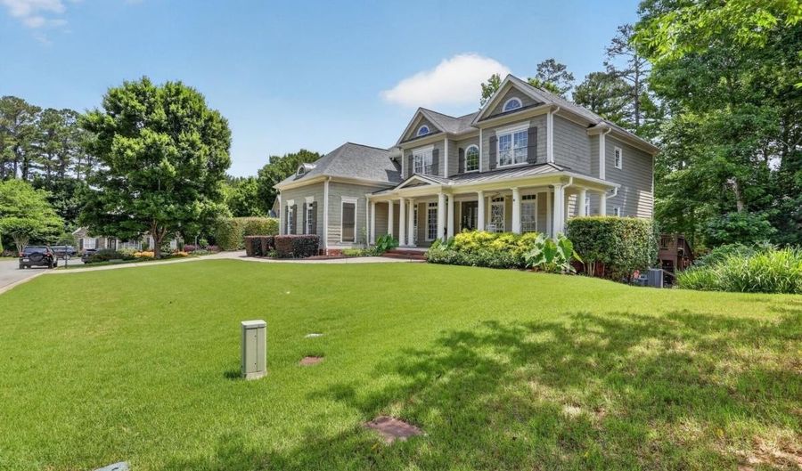 2410 Black Swan Ln NW, Acworth, GA 30101 - 5 Beds, 7 Bath