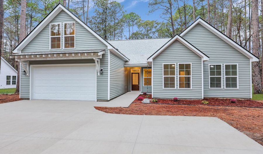 579 Sams Point Rd, Beaufort, SC 29907 - 4 Beds, 3 Bath