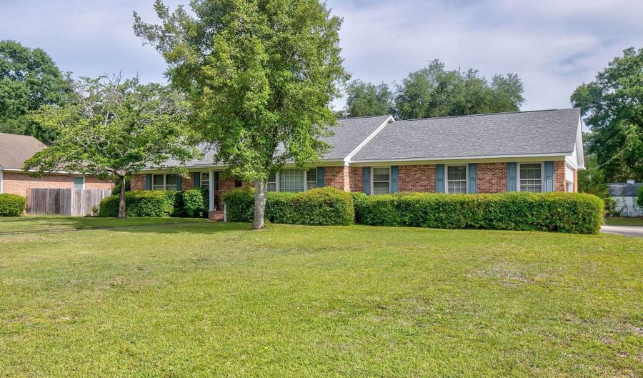 415 Cool Spgs, Camden, SC 29020 - 3 Beds, 2 Bath