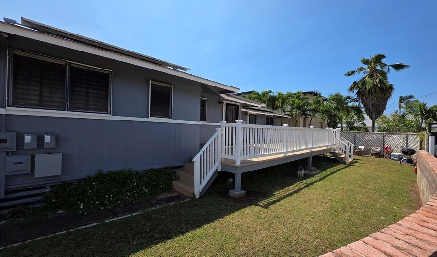 91-021 Peeone Pl, Ewa Beach, HI 96706 - 5 Beds, 3 Bath