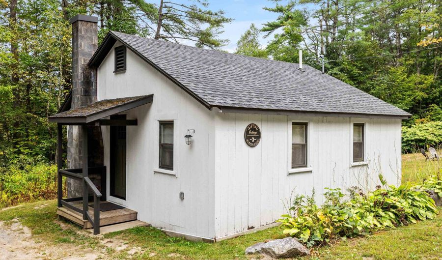 31 Water St #3, Bradford, NH 03221 - 1 Beds, 1 Bath