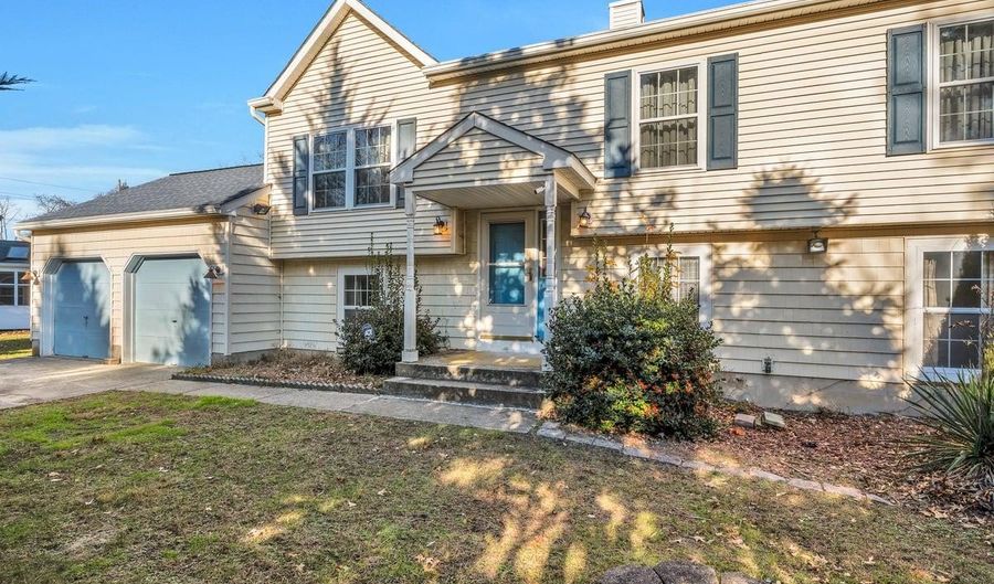 363 UPLAND Ave, Absecon, NJ 08205 - 4 Beds, 2 Bath