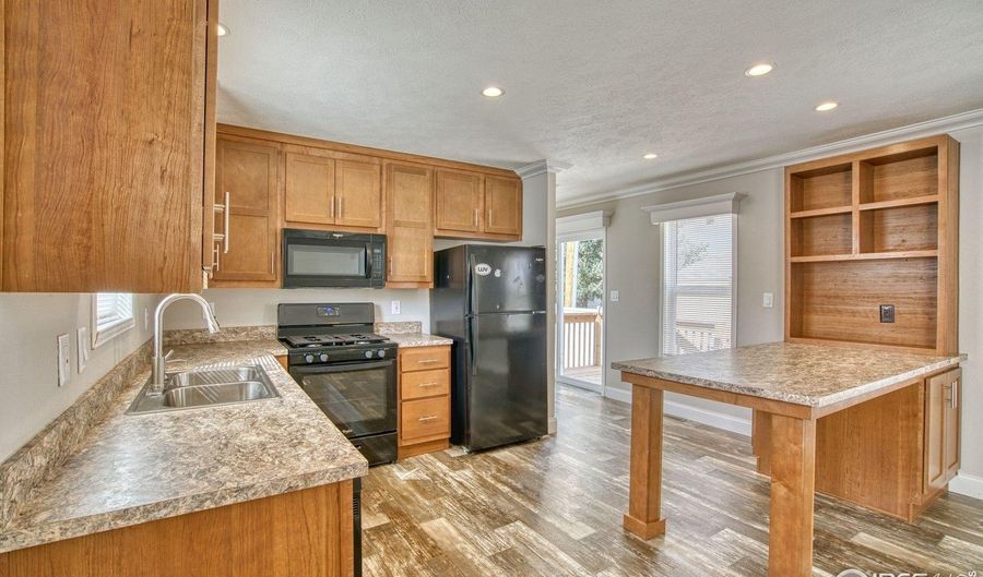 230 N 2nd St 38B, Berthoud, CO 80513 - 3 Beds, 2 Bath