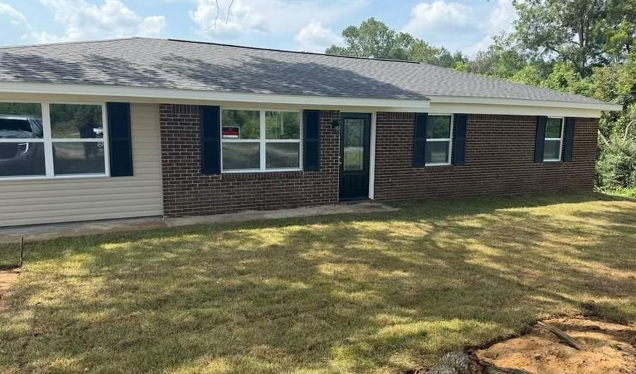 650 Old Quincy Hwy, Attapulgus, GA 39815 - 3 Beds, 2 Bath