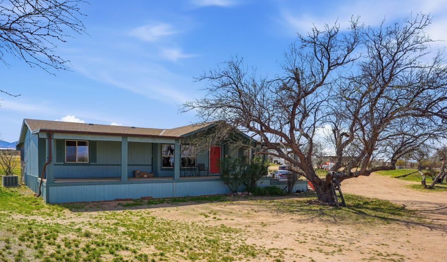 3023 W Clark Rd, Benson, AZ 85602 - 3 Beds, 2 Bath