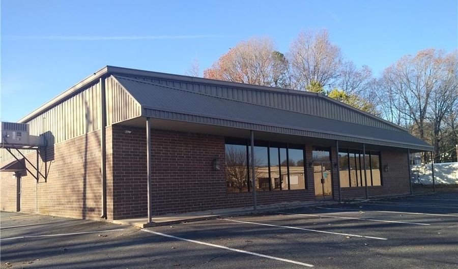 603 N Fayetteville St, Asheboro, NC 27203 - 0 Beds, 0 Bath
