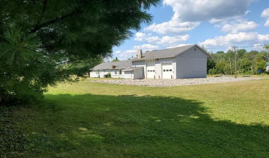 821 Houlton Rd, Baileyville, ME 04694 - 0 Beds, 0 Bath