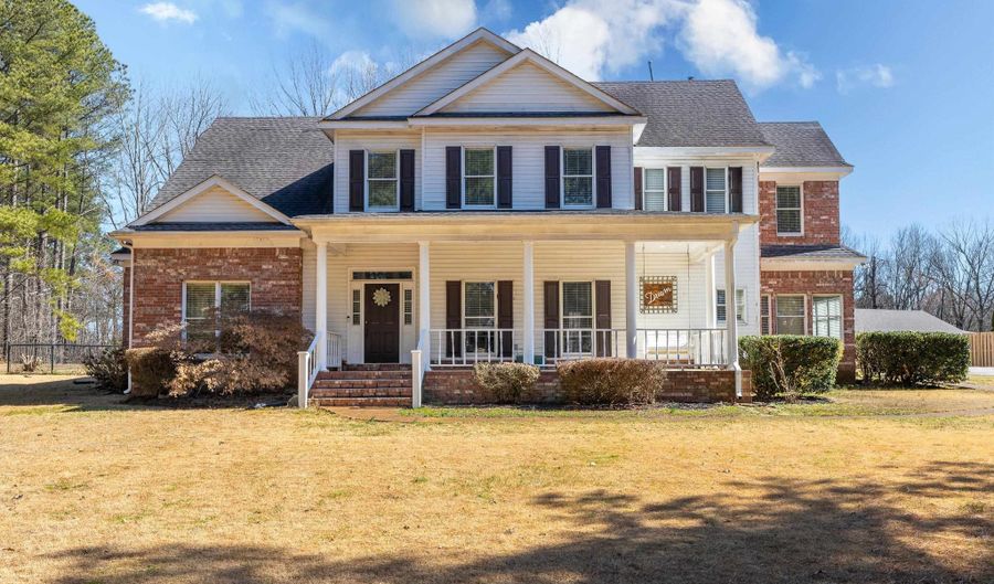 6424 WAY DAWN, Arlington, TN 38002 - 4 Beds, 5 Bath