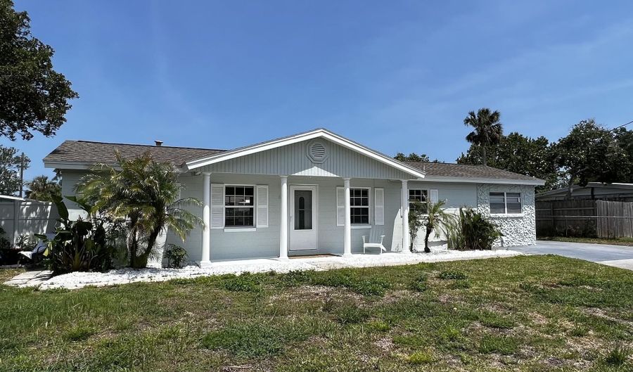 451 WHITING Ln, Atlantic Beach, FL 32233 - 3 Beds, 2 Bath