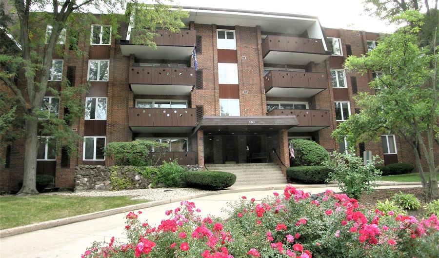 121 S Spruce Ave 107, Wood Dale, IL 60191 - 2 Beds, 2 Bath