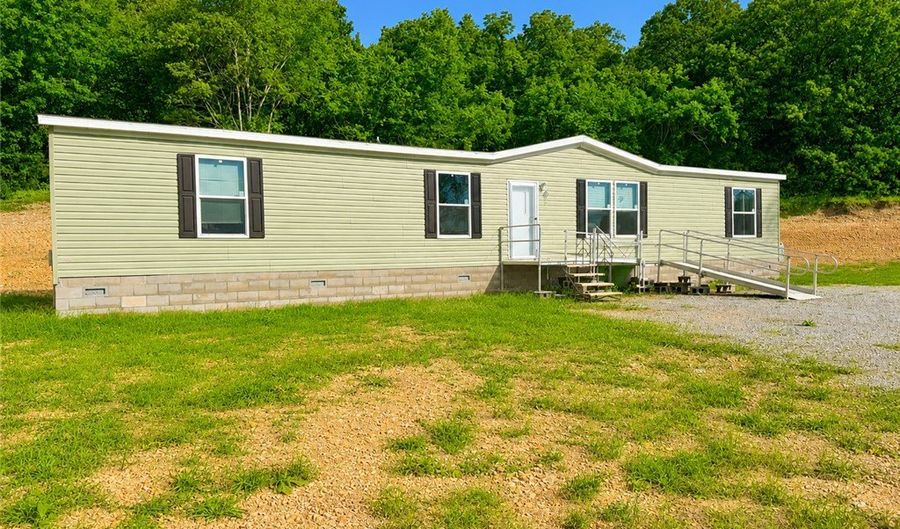 723 Industrial Park Dr, Anderson, MO 64831 - 4 Beds, 2 Bath